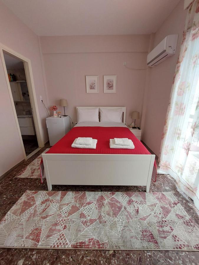 Crystal Home Near Airport Artemida  Exterior foto