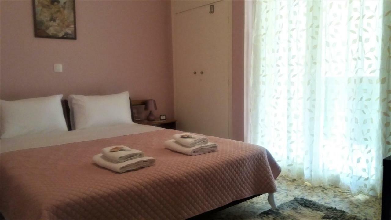 Crystal Home Near Airport Artemida  Exterior foto